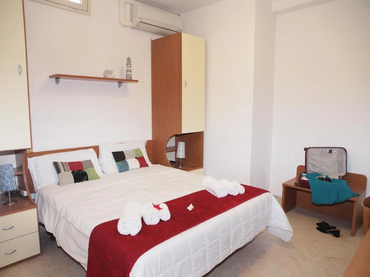 Locanda Basement Rooms San Vito Lo Capo 0*,  Italia